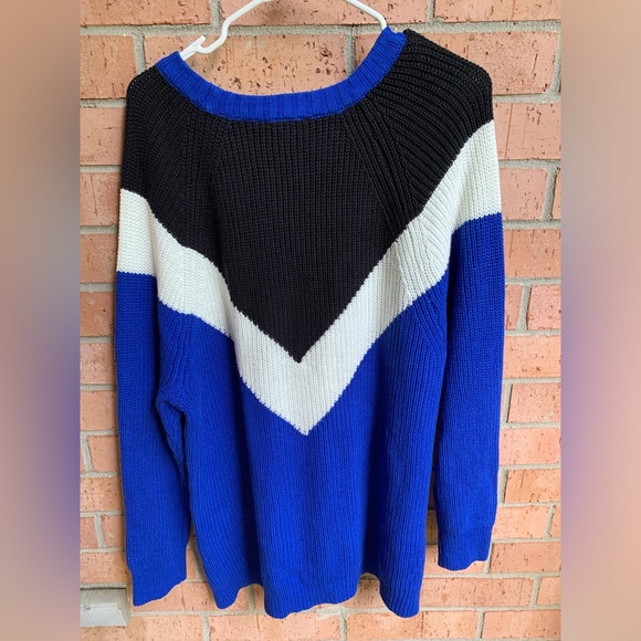 Express Chevron Shaker Chunky Oversized Crew Neck Sweater Blue/Black/White Small - Picture 4 of 6